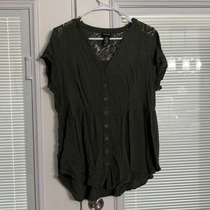 Short sleeve shirt
